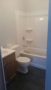 2004 Welshire Dr, Davenport, IA, 52806