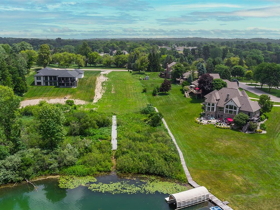 1st image of 4172 Northshore Dr