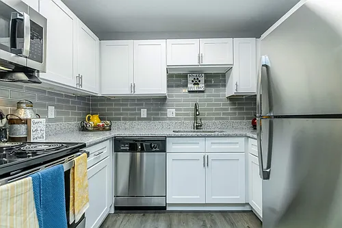 Brighton Valley Apts Photo 1
