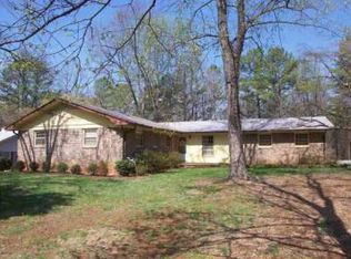 669 Pebblebrook Rd SE, Mableton, GA 30126