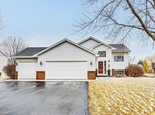 221 Alva St, Waconia, MN 55387