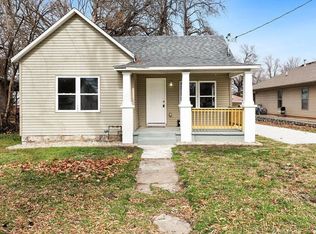 727 E Dale St, Springfield, MO 65803