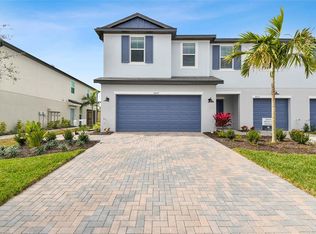 5609 Tripoli Dr, Palmetto, FL 34221