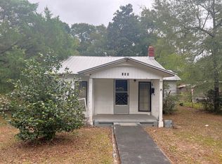 135 & 147 Florence St, Defuniak Springs, FL 32435