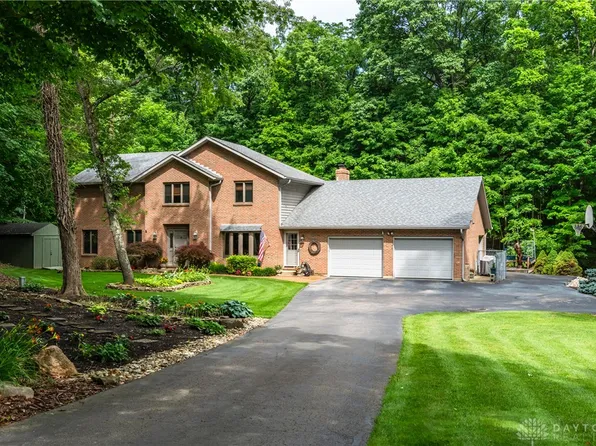 4316 Briarwood Dr, Urbana, OH 43078