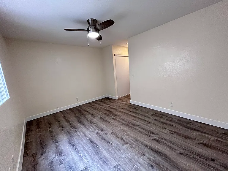 4070 Marlborough Ave #3 — Photo 9
