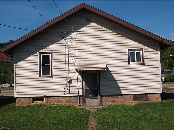 4th image of 1221 Woodlawn Ave
