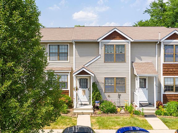 4th image of 834 Noddymill Ln W #42B