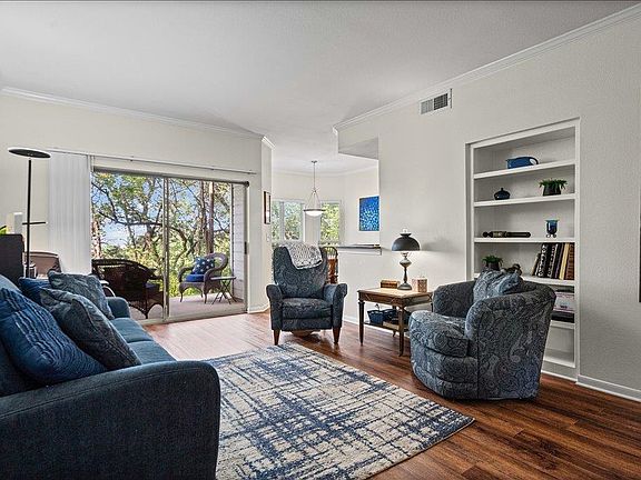 2nd image of 6000 Shepherd Mountain Cv Unit 2109