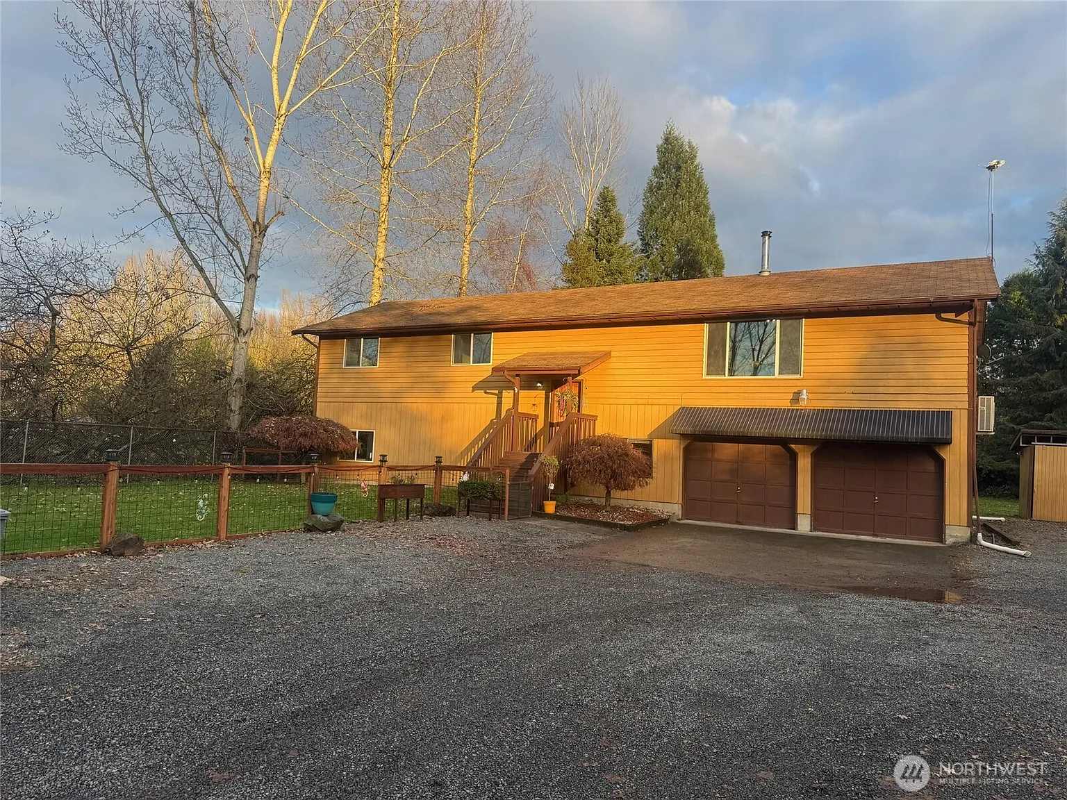 8923 113th Drive SE photo 1