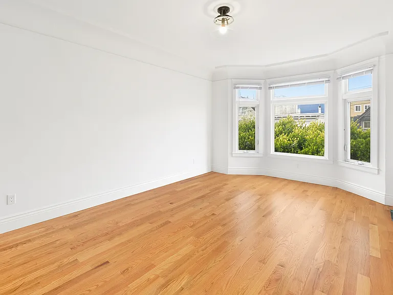 2085 Hayes St #5 — Photo 6