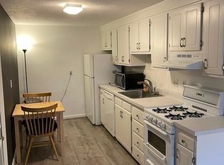 237 Main St APT A3, Reading, MA 01867