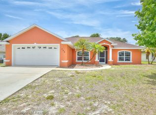 405 Mac Ln, Sebring, FL 33875