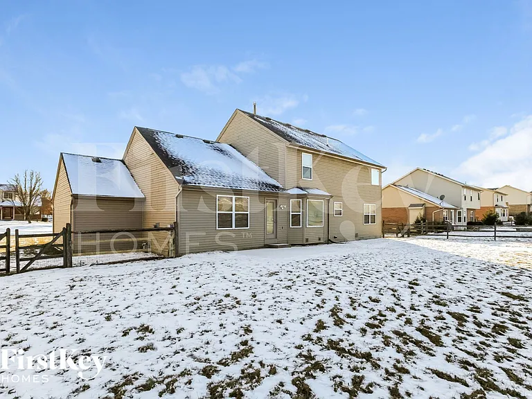 5158 Grandin Ridge Dr — Photo 15