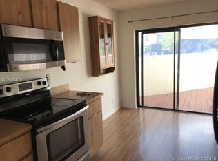 341 Ives Dairy Rd APT 3, Miami, FL 33179