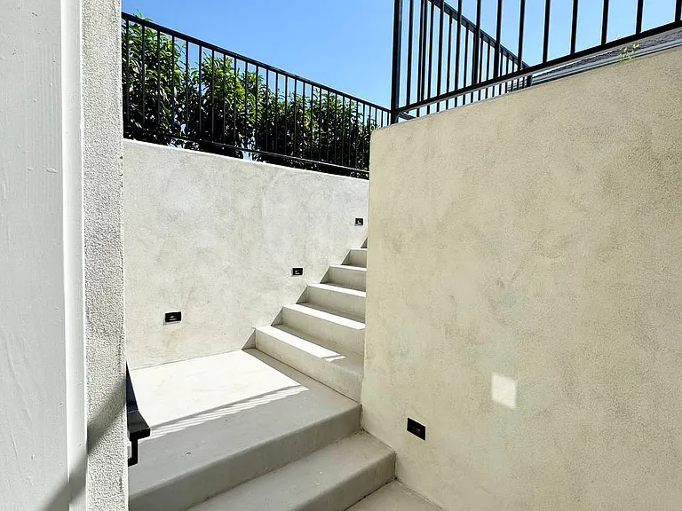 698 S Lake View Dr #B — Photo 31