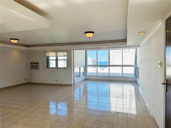 81 Kings Ct #10A, San Juan, PR 00911