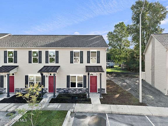 3rd image of 386 Boyington Place Road