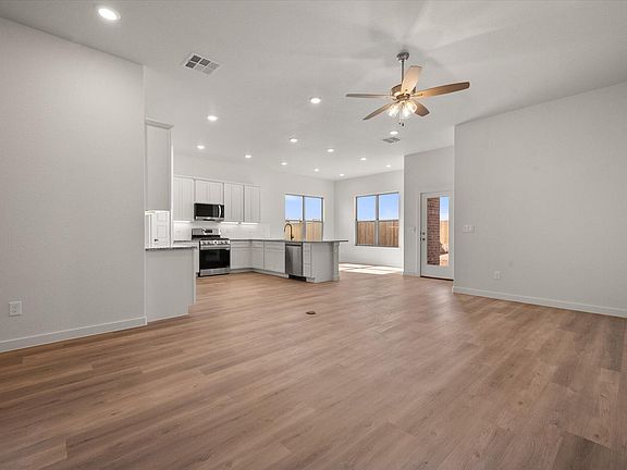 3rd image of 14006 Gary Ave