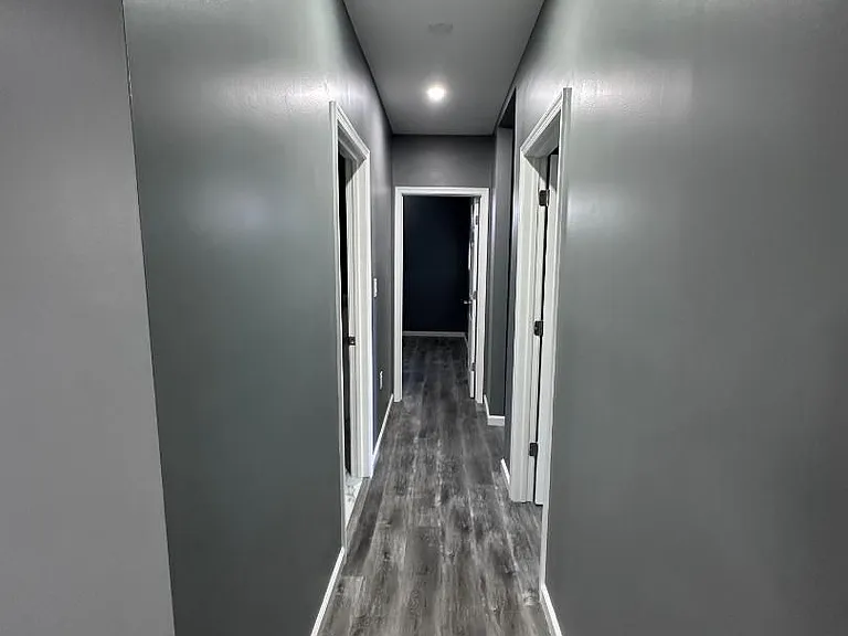 153 Vine St — Photo 16