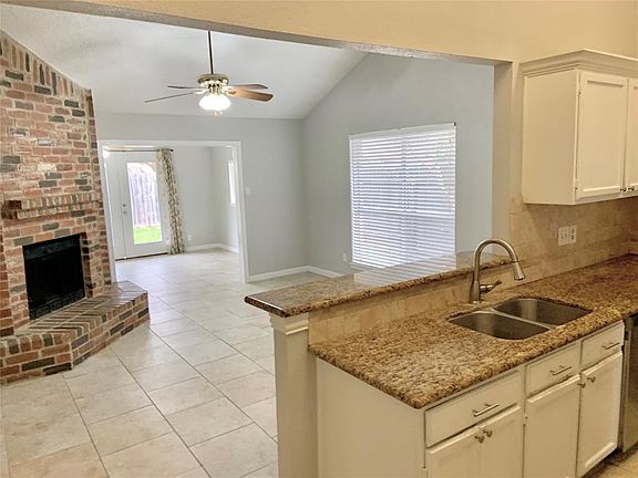 3rd image of 17007 Enchanted Cir E