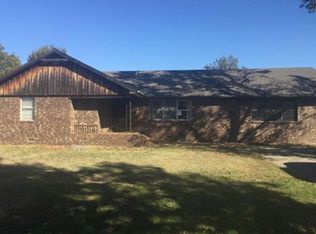 304 E Prairie Ave, Coalgate, OK 74538