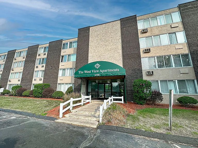 Welcome to Westview Apartments!