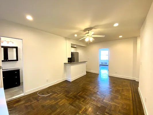 Rented by Douglas Elliman | media 8