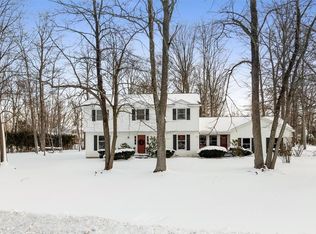 1 Partridge Rd, New Hartford, NY 13413