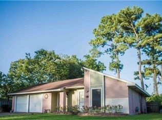 535 Falloon Ln, Houston, TX 77013