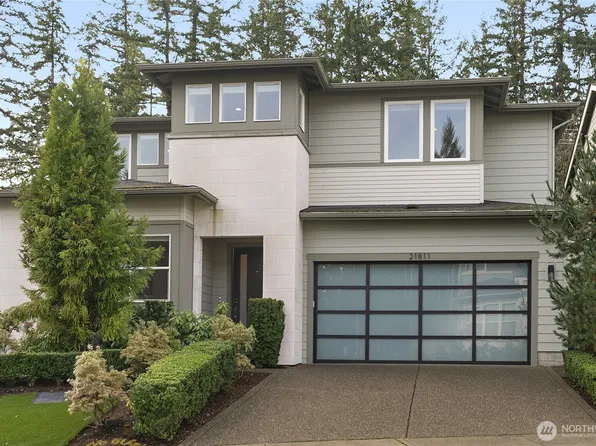 21811 SE 5th Place, Sammamish, WA 98074