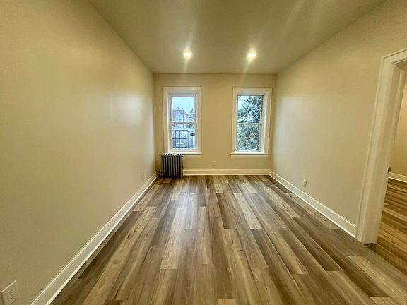 4th image of 11 Broadway #34E