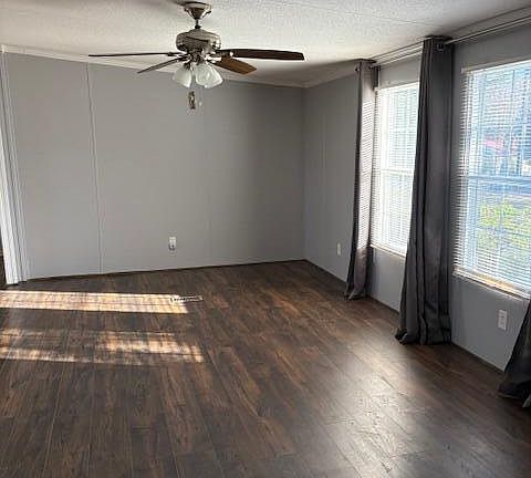 4th image of 1424 Highway 61