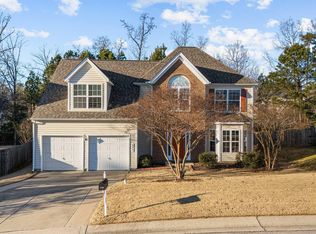 156 Trevor Ridge Dr, Holly Springs, NC 27540