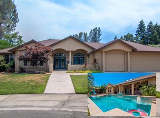 2664 Cumberland Dr, Redding, CA 96001