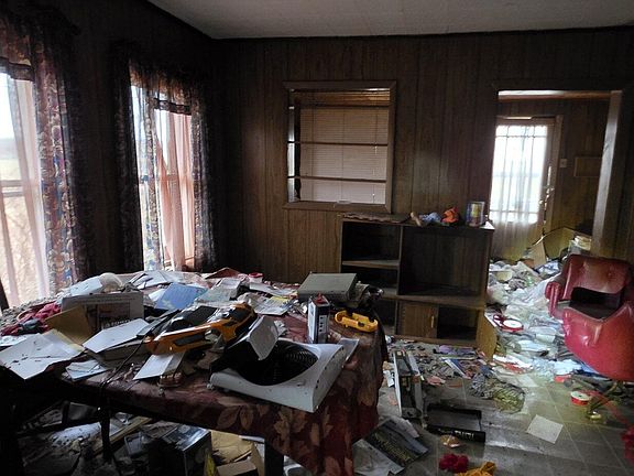 4th image of 172 W Ridge Road