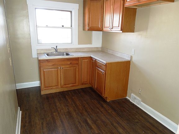 2nd image of 818 Crawford Avenue # Fl 2nd
