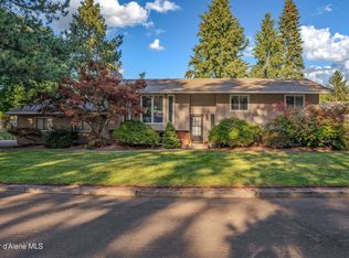 12375 W Parkview Dr, Post Falls, ID 83854