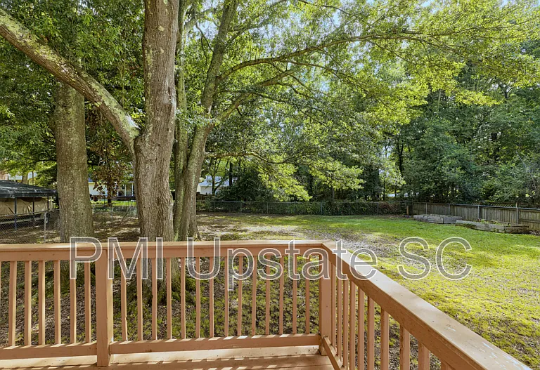 206 Manassas Dr — Photo 22