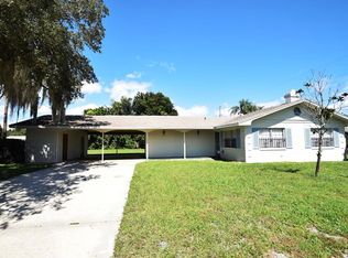 304 Tangerine Dr, Sanford, FL 32771