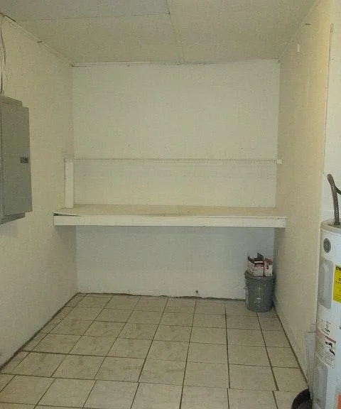 208 N Manhattan Ave — Photo 4