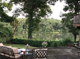 190 Spring Grove Ave, Warwick, RI 02889