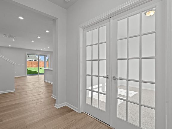 5th image of 1176 Fox Hollow St Lot 9