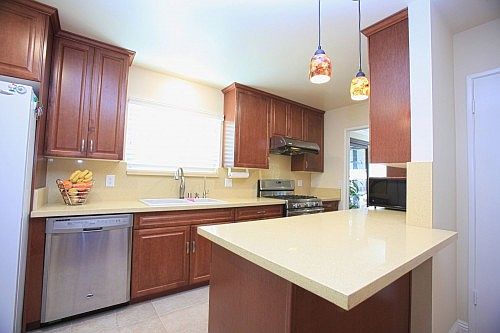4th image of 19515 Bluffwood St