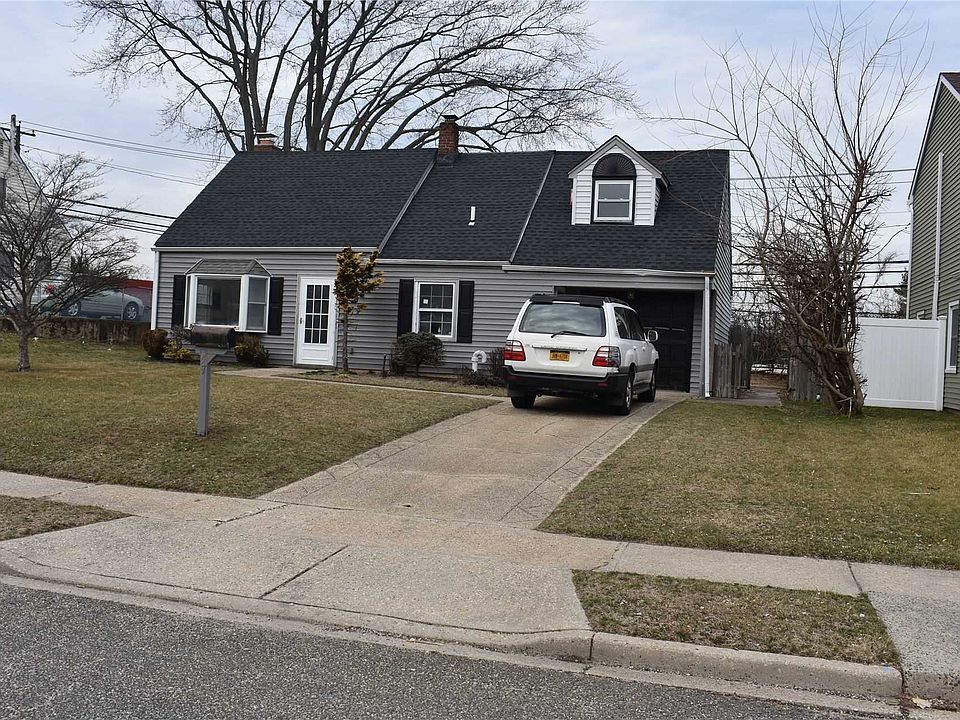 1st image of 47 Green Ln