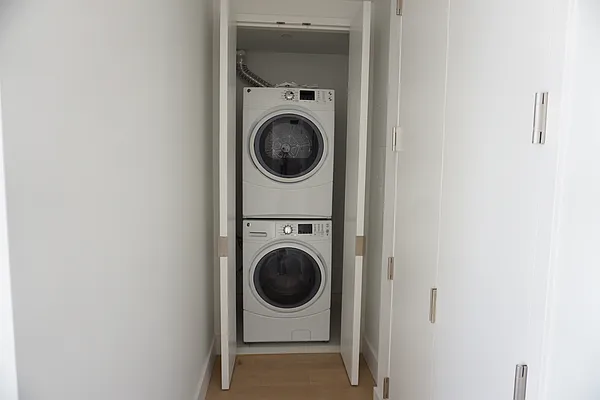 Rented by Nooklyn NYC LLC | media 2