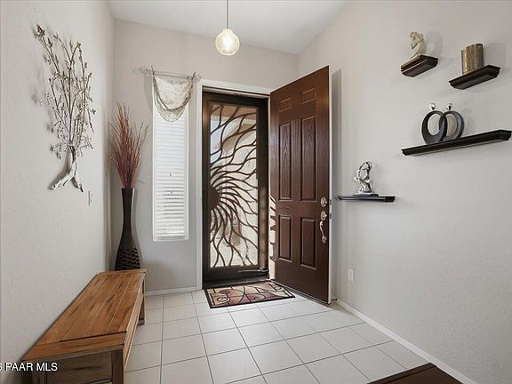 2nd image of 6108 E Linwood Dr