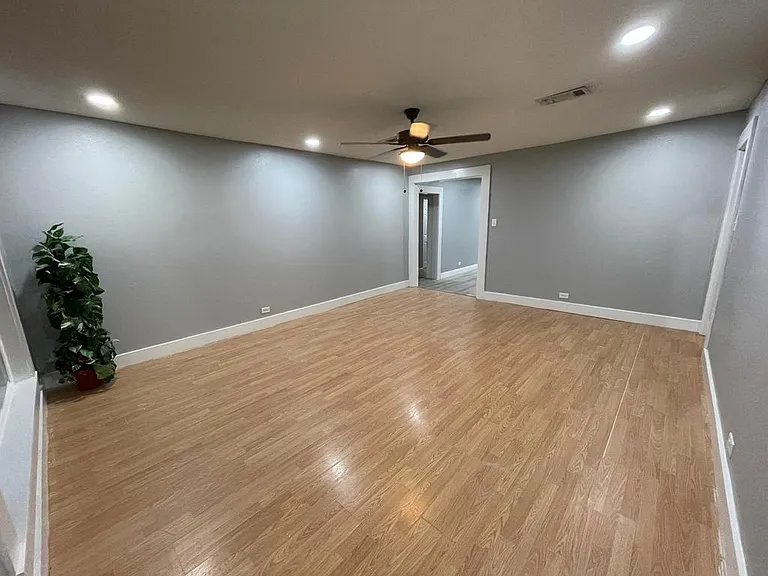 1050 Desoto St — Photo 10
