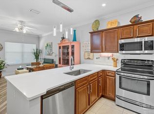 2212 Hadleigh Hills Ct, Navarre, FL 32566