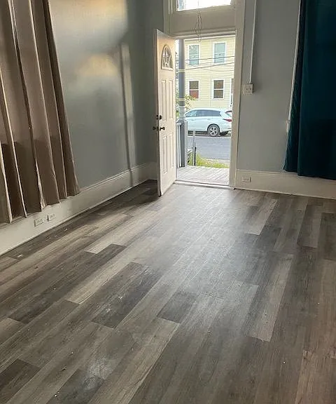 8931 Willow St — Photo 2